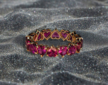 Load image into Gallery viewer, Heart garnet Eternity Ring in 14k gold. Heart Shaped Eternity Band. Wedding Band. Heart garnet. Stacking Ring. Valentine gift. Love ring.